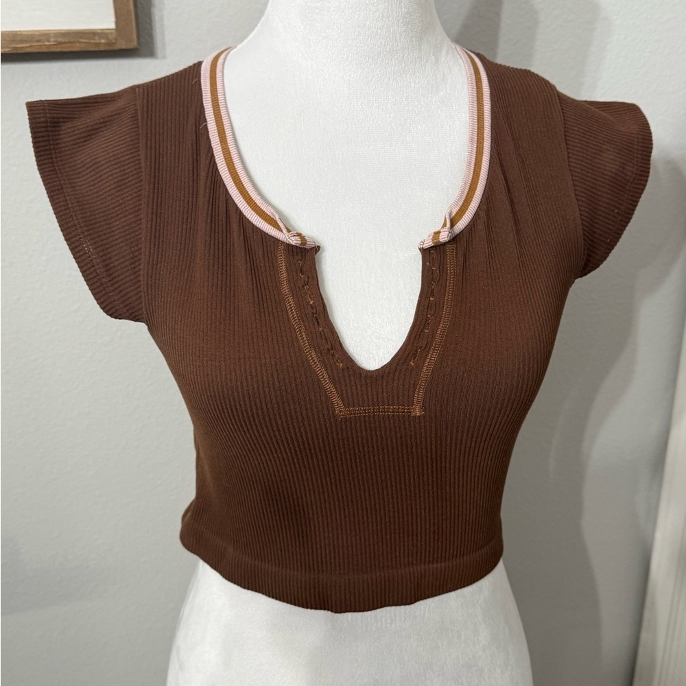 Urban Outfitters Chocolate Brown Ribbed Crop Top